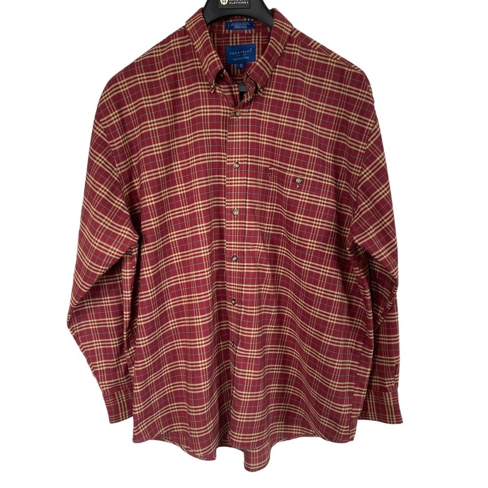 Towncraft long sleeve collared button down shirt men’s size XL wrinkle f…